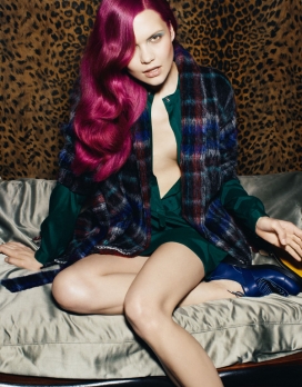 红发女郎！米兰时尚时装摄影师YOU作品