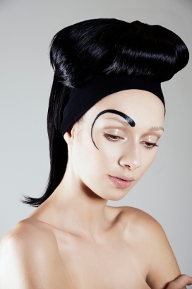 发艺空灵彩妆-阿拉伯联合酋长国Belinda Muller摄影师作品