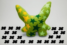 Uushaqii抱枕玩具设计