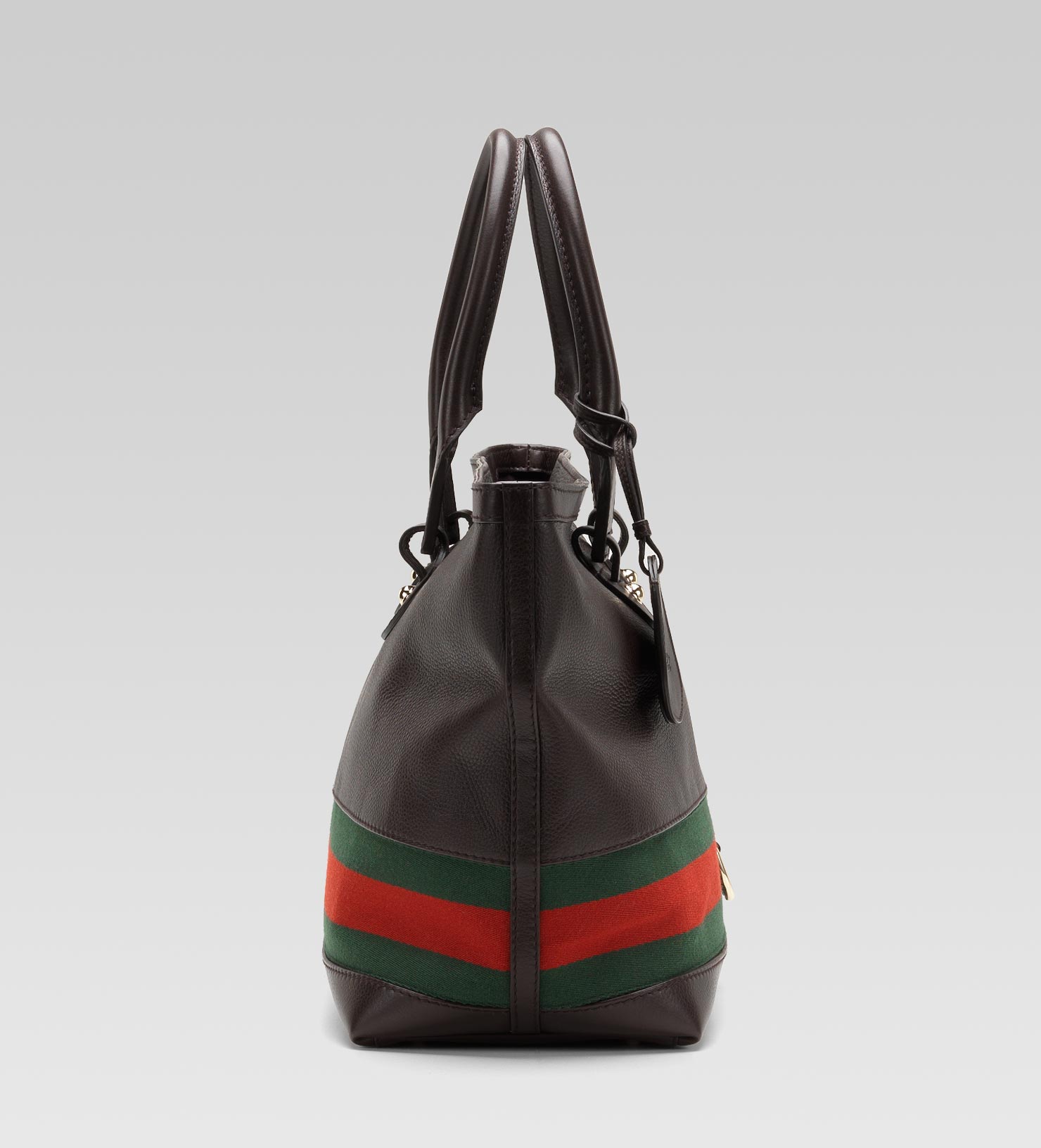 魅力四射!古奇2012女性单肩挎包图---酷图编号963672