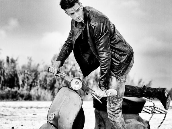 情侣时装黑白人像-葡萄牙莱里亚Eurico Cordeiro摄影师作品---酷图编号11