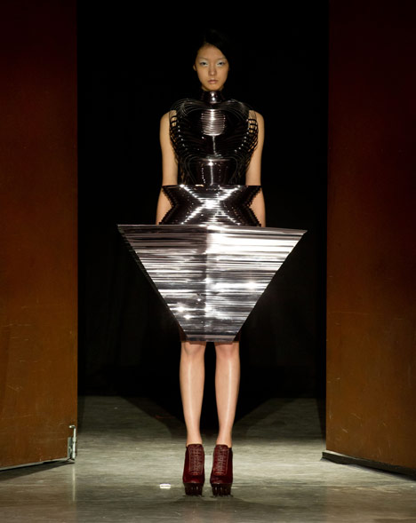 2012米兰时装设计师-八爪高跟鞋---酷图编号970250