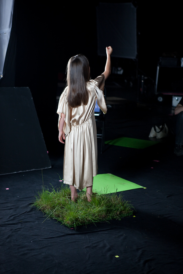 小美女机器人-MaterialSource预告---酷图编号2