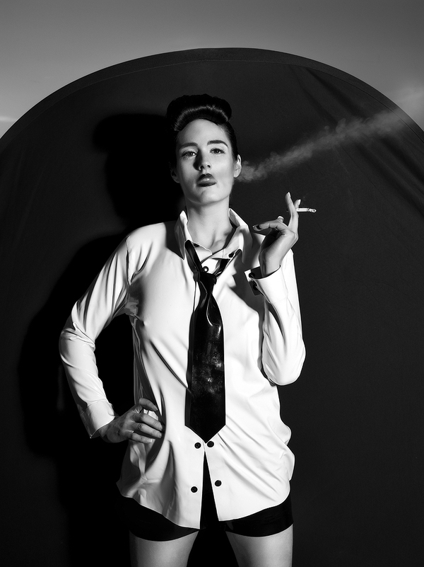 西班牙马德里Rebeca Saray Gude摄影师作品-At he End of the Day---酷图编号1