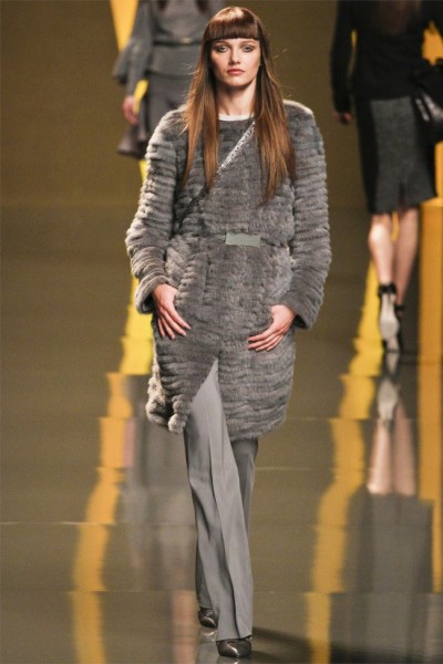 2012巴黎时装周-Elie Saab的秋季女装---酷图编号19