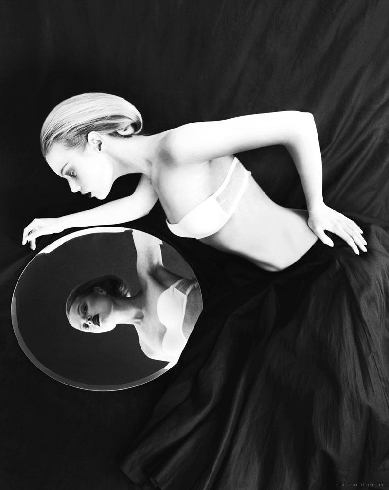 难以忘怀经典黑白美女人像-完美卷曲的头巾和超华丽妆---酷图编号6