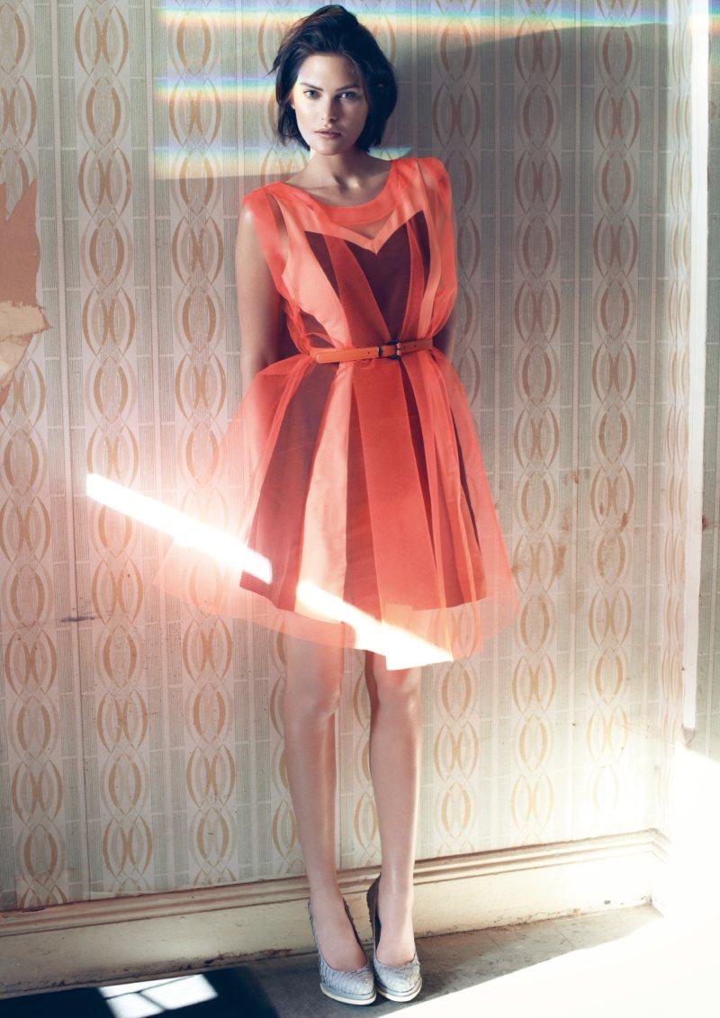 澳大利亚时尚标签-凯瑟琳麦克尼尔休闲时装-现代造型和丰富多彩的版画---酷图编号10