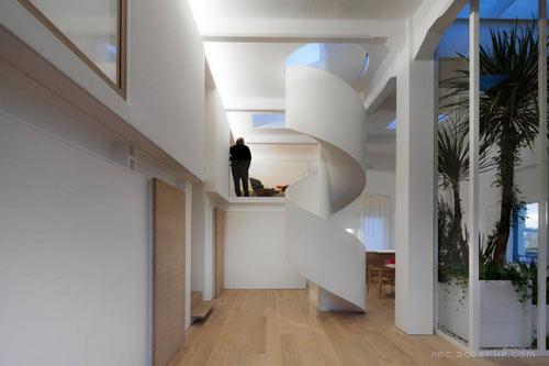 意大利老工业大厦里面的私人住宅空间室内设计欣赏--BoA工作室作品---酷图编号1005245