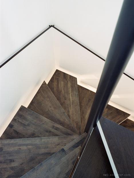 东京高9米,宽不到两米的尖房子-Hiroyuki Shinozaki建筑师作品---酷图编号1012463