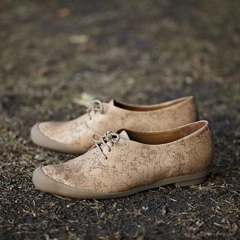 秋天的落叶-Tracey Neuls鞋类工业设计师作品---酷图编号6