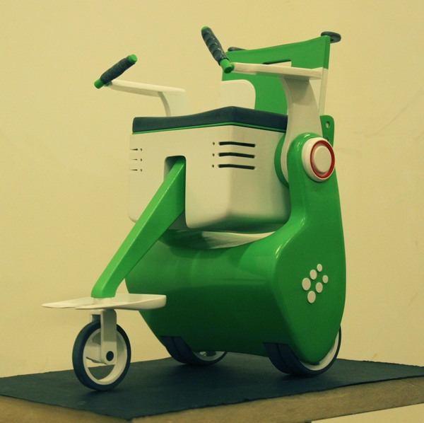 专为老年人打造的旅游,购物,援助车辆-中国北京Ziran Zhao设计师作品图片