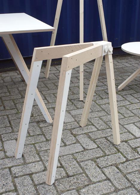 伊斯坦布尔设计双年展,塑料连接器木质圆桌架子家居-Minale-荷兰Maeda家居设计师作品---酷图编号1