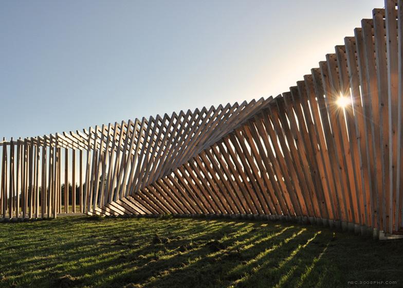 丹麦北部的木材扭曲环小隧道-德国建筑艺术家Thilo Frank作品---酷图编号1024045