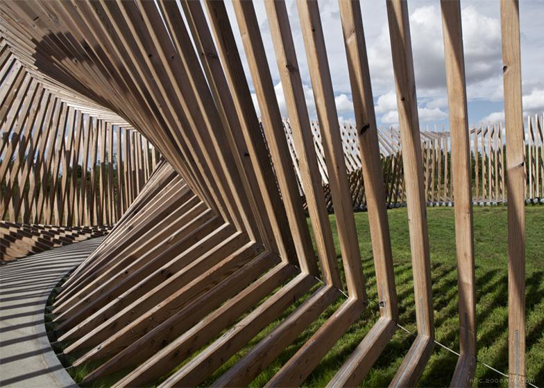 丹麦北部的木材扭曲环小隧道-德国建筑艺术家Thilo Frank作品---酷图编号1024052