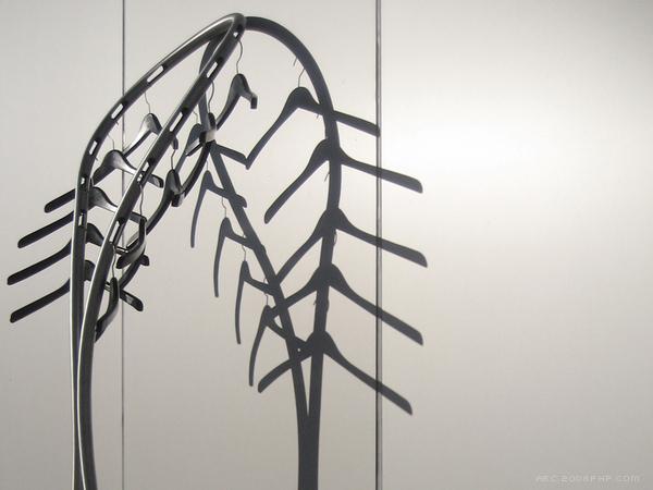 Shirtscape衣帽架-美国Matthew Pauk工业家居摄影师作品---酷图编号1028293