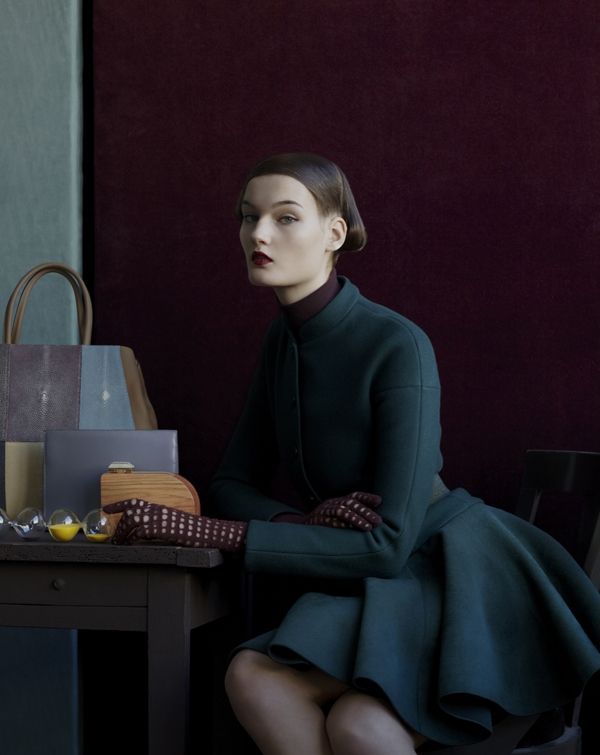 朱莉娅-北欧贵族完美的剪裁和经典的配件图片