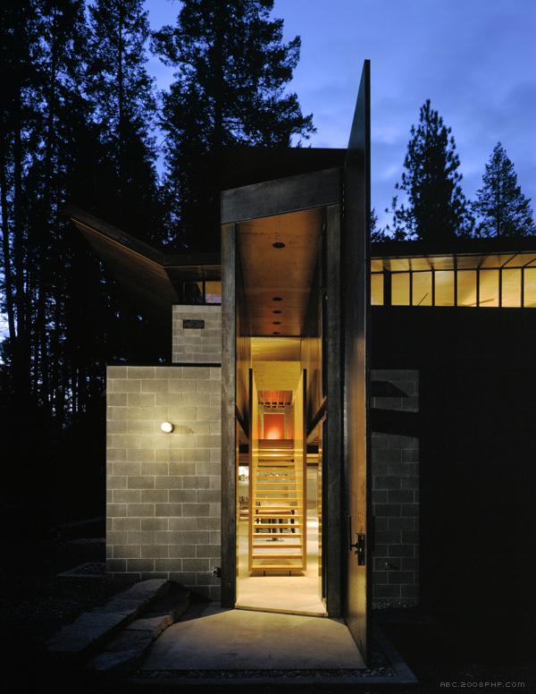 树林湖畔旁的Chicken Point客舱建筑-美国Tom Kundig建筑师作品---酷图编号1030419