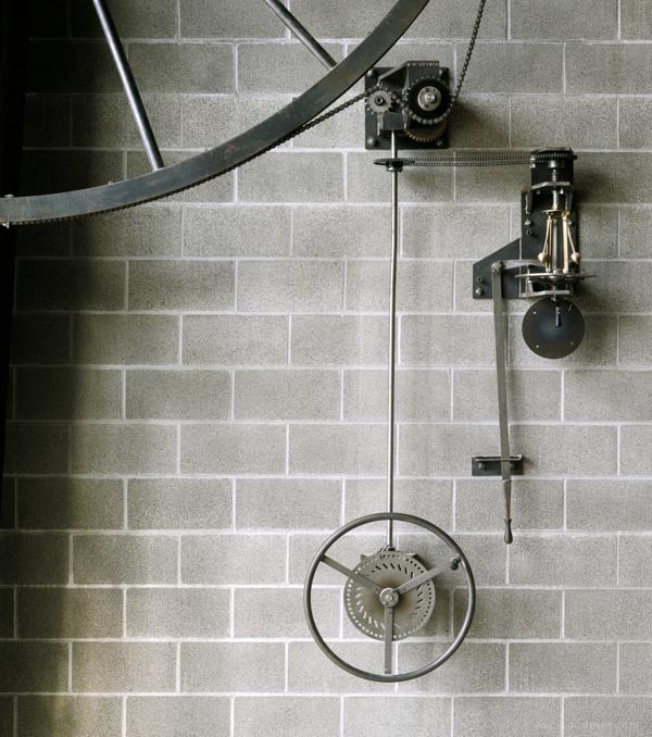 树林湖畔旁的Chicken Point客舱建筑-美国Tom Kundig建筑师作品---酷图编号1030428