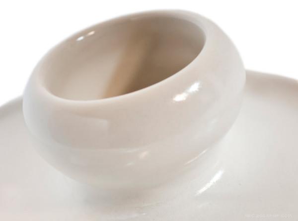 DOT陶瓷托盘-比利时布鲁塞尔Miriam Liebana工业设计师作品---酷图编号5