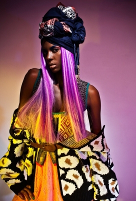 西班牙马德里Sonia Alcolea摄影师作品-Doze Magazine杂志摄影