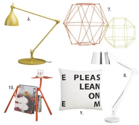 客厅的沙发与枕头