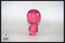 EXPLOTION CAKE低调的娃娃玩具