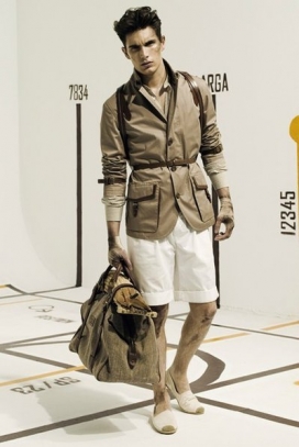 DT MAGAZINE杂志人像-西班牙马德里摄影师Ali Larrey作品