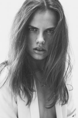 新世代-葡萄牙波尔图Claudia Figueiredo摄影师作品-The New Generation