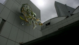 多边形涂鸦-“螳螂侠”