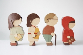 礼品盒形状像小字符人