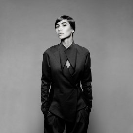 保加利亚NULLA摄影师黑白“严肃”人像作品-Square