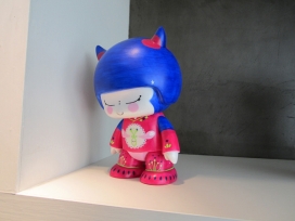 艺术玩具大卫犹太画廊-“思恋娃”