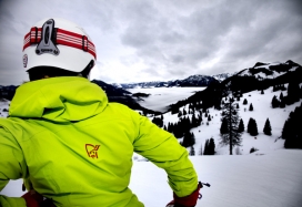 冬天里的滑雪激情-德国汉堡Alex Boeing摄影作品