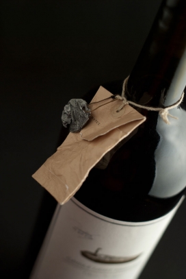 烛光葡萄酒园！