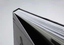 Levis Locals Only宣传册书籍装帧设计-丹麦Lieberath设计师作品