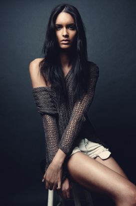 优雅的Yamilca Ortiz肖像