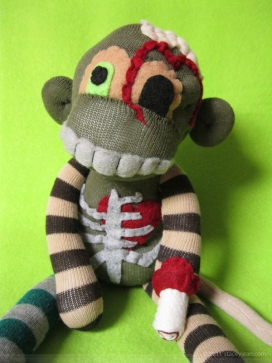 针织毛线布艺-僵尸袜子猴-美国Stacey Jean设计师作品