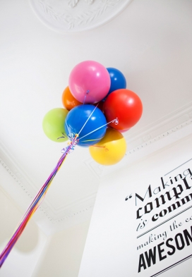 都柏林创意机构-气球前台