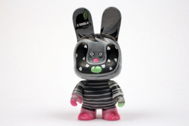 BuneeQ-定制的乙烯基玩具-德国科隆Daniel Lisson设计师作品