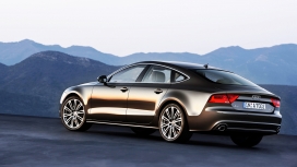 高清晰奥迪A7深灰色电脑桌面壁纸