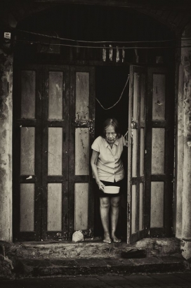 坚韧不拔的城市！泰国曼谷Michael McDermott摄影师黑白纪实黑白复古作品