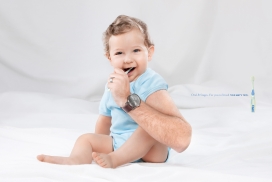 德国Oral-B Stages婴儿宝宝软牙刷健康平面广告