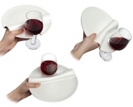 不会倒-盛酒饮料的盘子