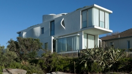 澳大利亚Chris Elliott Architects建筑工作室-像鱼鳃弧形开口房屋别墅建筑