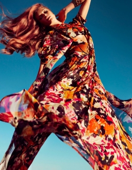 Heide Lindgren泳装秀时尚人像