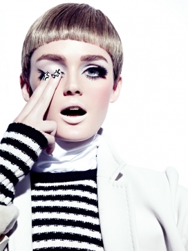 无路可退-Lisa丽莎娃娃般时装秀