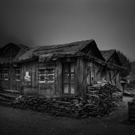 黑暗的地方-爱沙尼亚塔林Maxim Mjödov摄影师纪实黑白人像