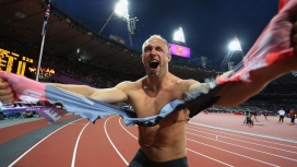 激情的呐喊-奥运大力士铁饼冠军Robert Harting壁纸