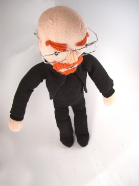 惟妙惟肖-海森堡毛线带眼镜老人-西班牙Lalala设计师作品