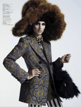 风格时尚的秋天-放荡不羁的艺术性，疯狂的帽商